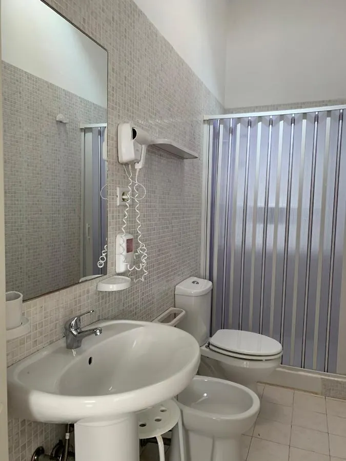 Affittacamere Stanze al mare di Lucia Hotel Fontane Bianche