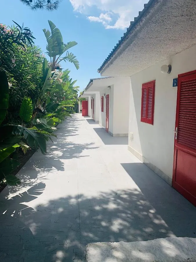 Affittacamere Stanze al mare di Lucia Hotel Fontane Bianche
